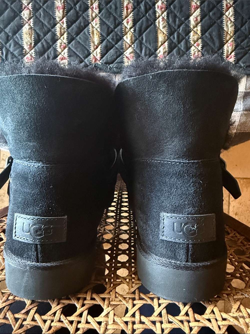 UGG Women's Romely Short Buckle  Boot Black - size 10 - Picture 6 of 7